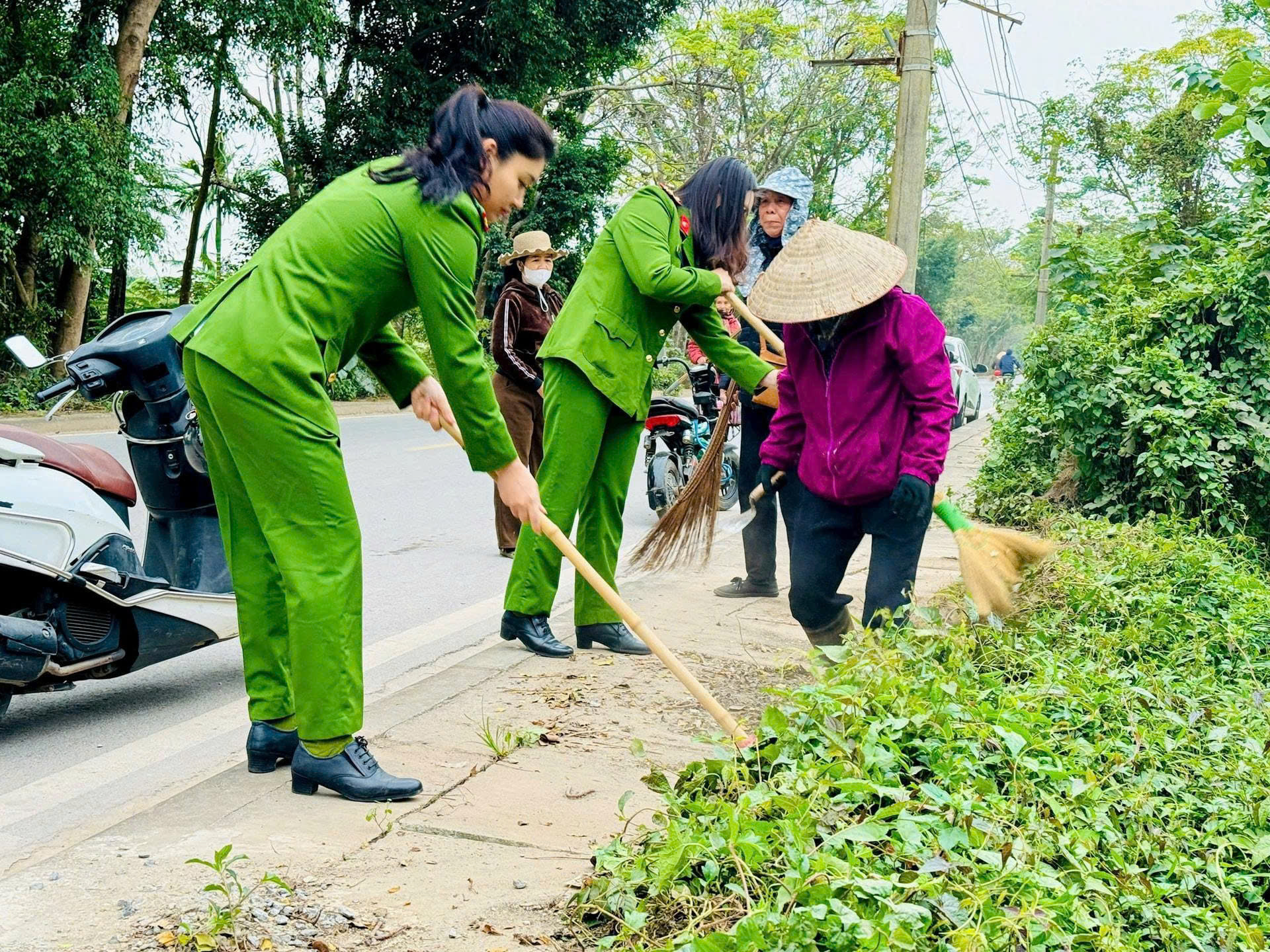 Nam Phù ra quân tổng vệ sinh môi trường, chào mừng năm mới 2026