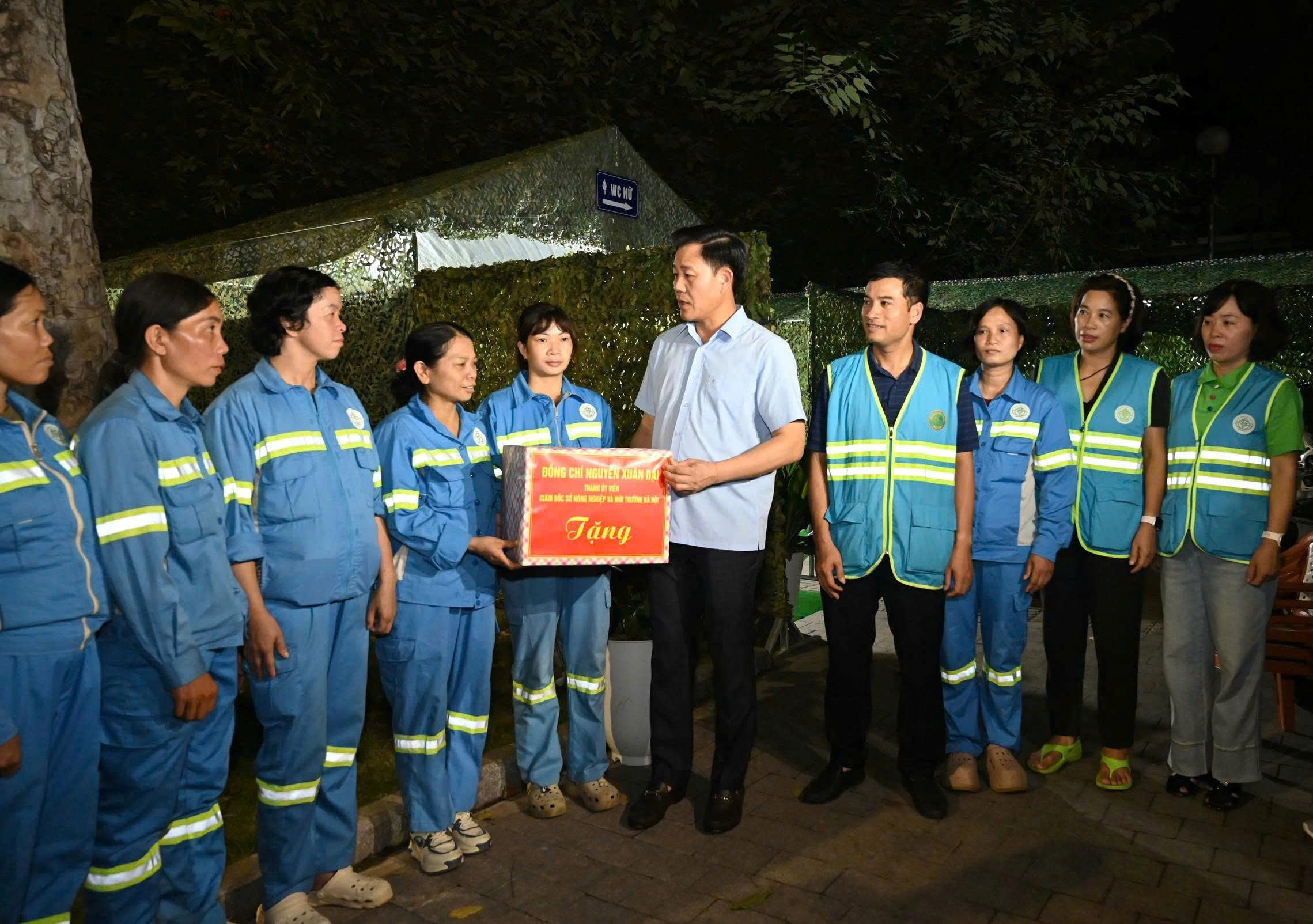 Kiểm tra công tác vệ sinh môi trường chuẩn bị cho ngày Quốc Khánh 2/9