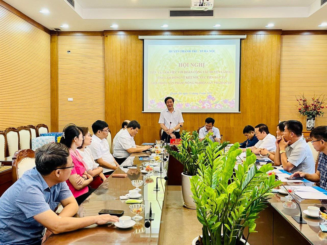 Huyện Thanh Trì và huyện Lâm Hà kết nối, xúc tiến đầu tư,  giới thiệu nông sản
