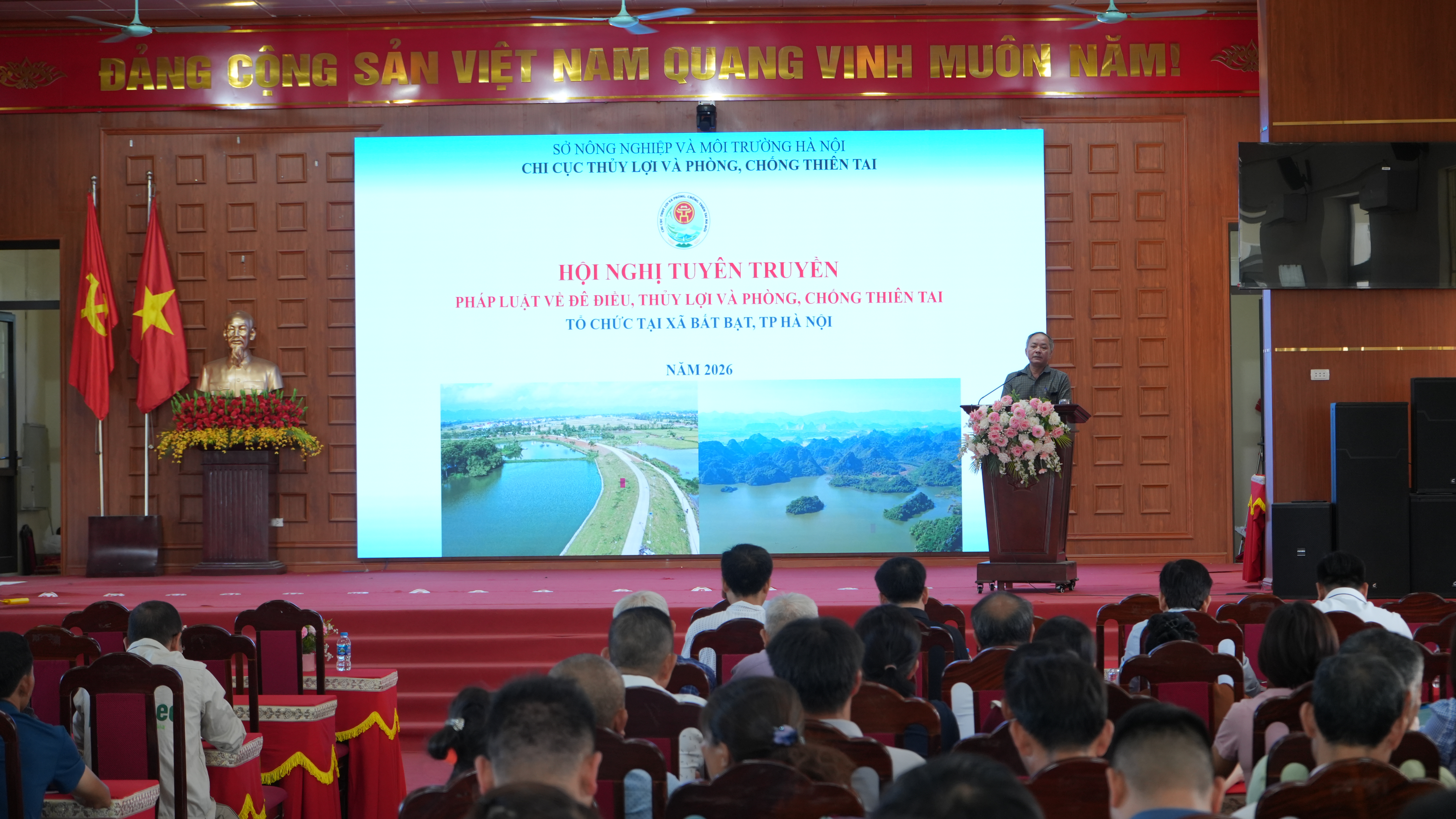 Đẩy mạnh tuyên truyền pháp luật về đê điều, thủy lợi và phòng, chống thiên tai